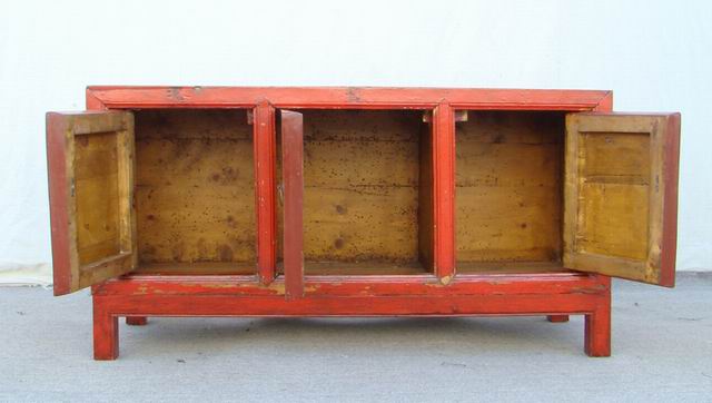 描彩三门柜|Color-painted twin cabinet