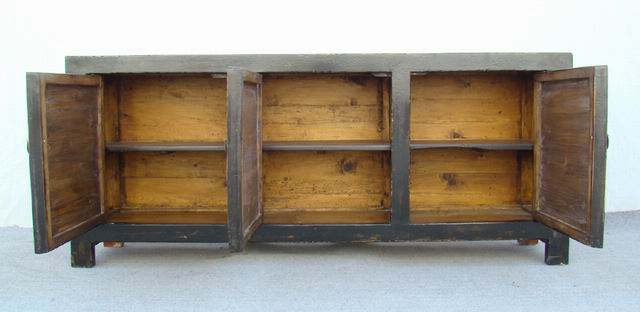 三门描彩柜|Color-painted low cabinet