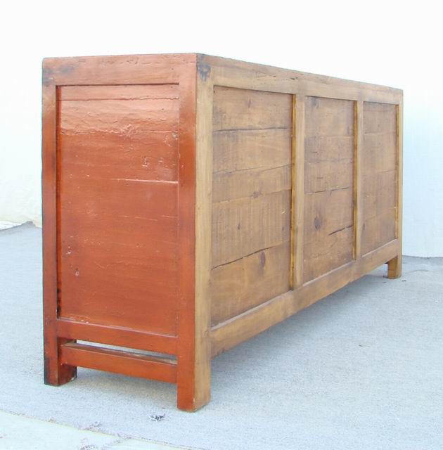 三门描彩柜|Color-painted low cabinet