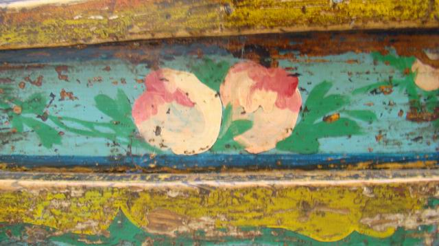 描彩箱工厂|painted trunk