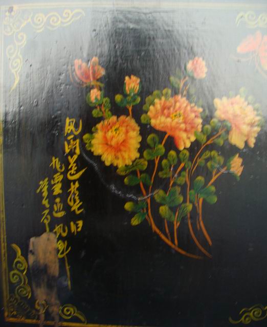 黑三抽二门五彩柜|Color-painted low cabinet
