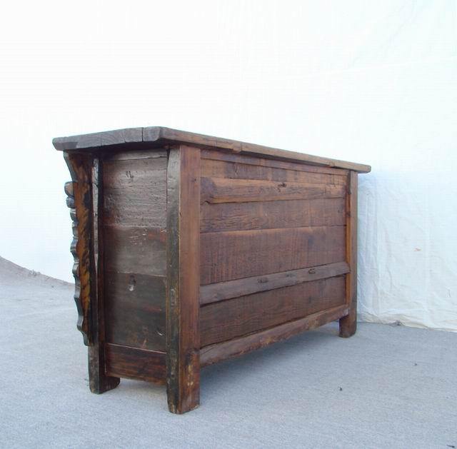 黑三抽二门五彩柜|Color-painted low cabinet