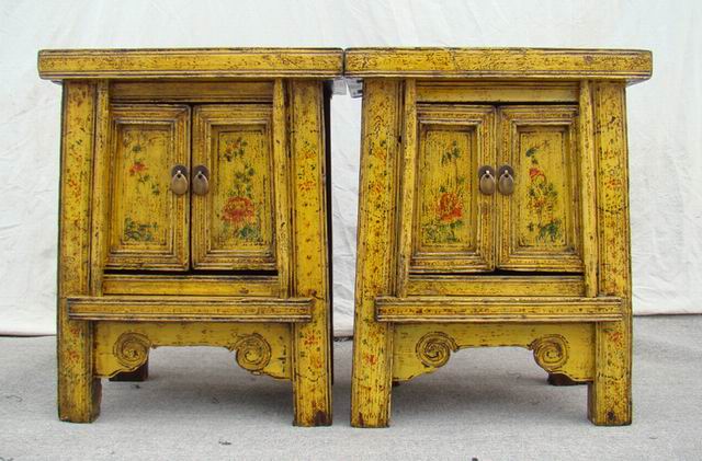 黄描彩小柜|painted small cabinet