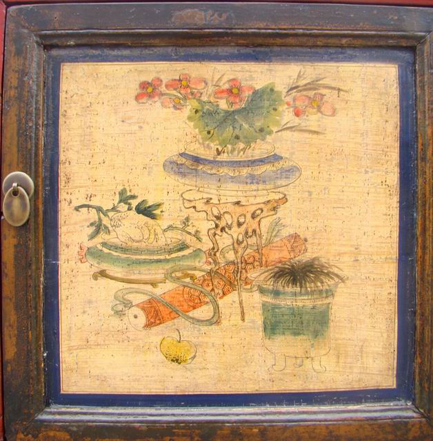 红三门描彩柜|Color-painted low cabinet