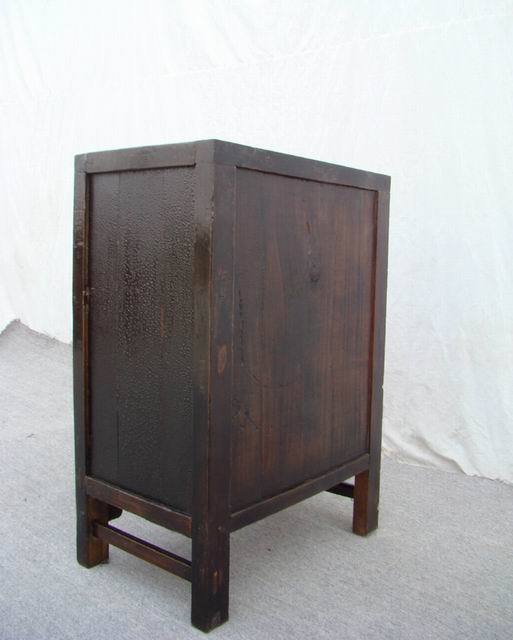 二门五彩柜|Color-painted twin cabinet