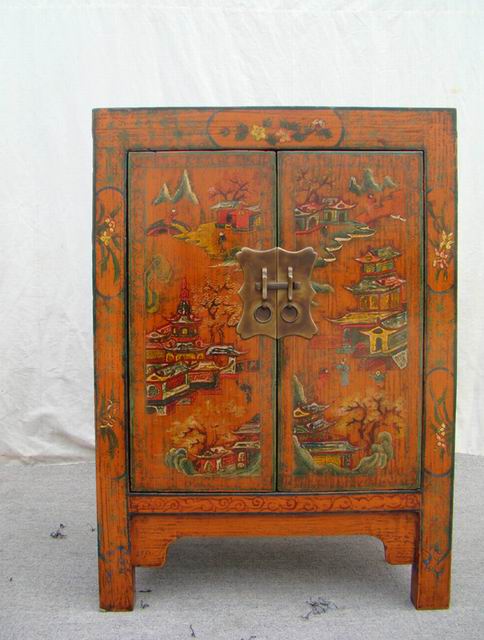 描彩二门柜|Color-painted twin cabinet