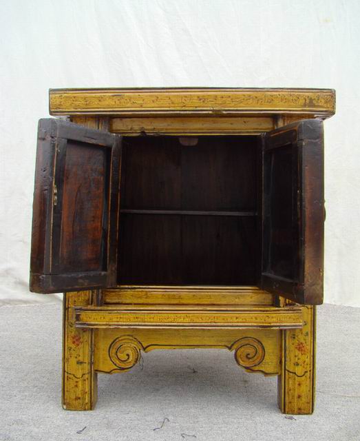 二门床头柜|Color-painted twin cabinet